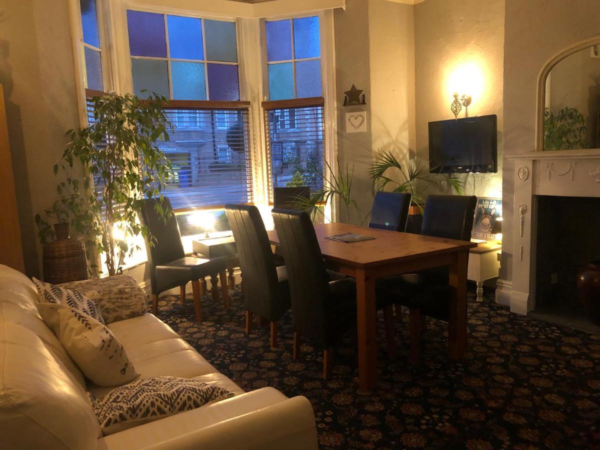 North Sands Lodge Скарборо Екстер'єр фото